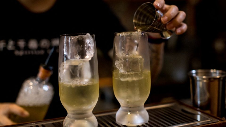 AFP__20211024__9PG88W__v1__MidRes__ThailandHealthVirusNightlife.jpg