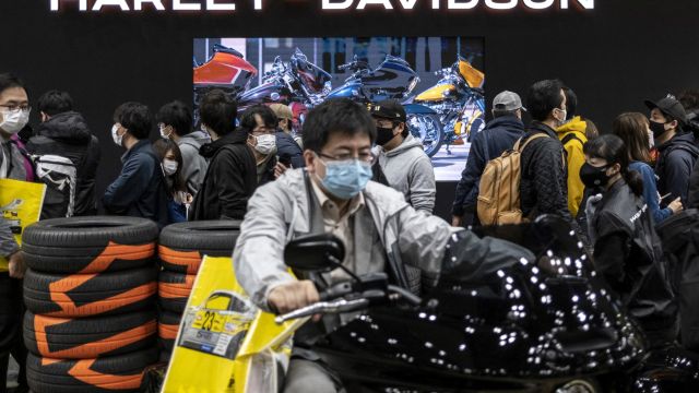 AFP__20220326__326X7AL__v1__MidRes__JapanMotorcycleShow.jpg