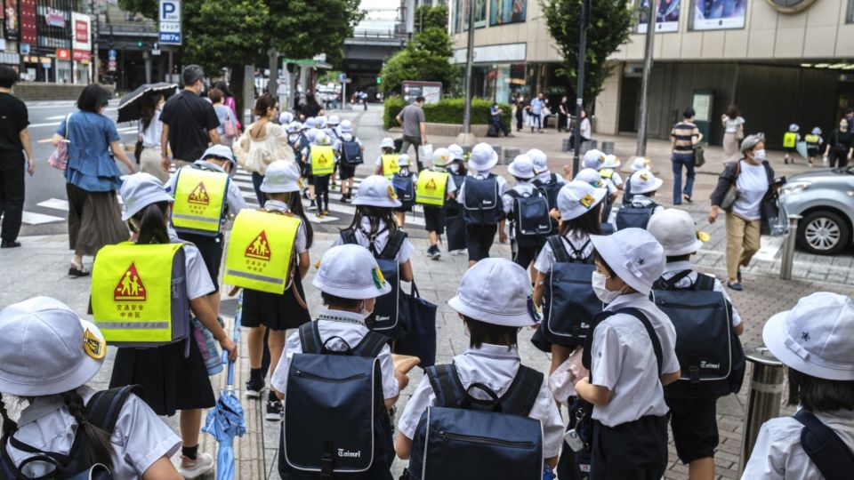 AFP__20220704__32DR3YG__v1__MidRes__JapanEducation.jpg