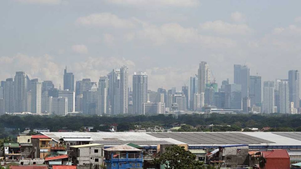 AFP__20230819__33RF3XP__v1__MidRes__PhilippinesEconomy1.jpg