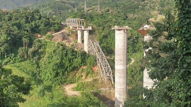 AFP__20230823__33TA23B__v5__MidRes__TopshotIndiaRailwayBridgeAccident.jpg