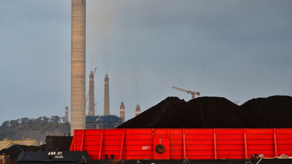 AFP__20231204__33ZZ3UE__v1__MidRes__IndonesiaUaeUnCop28ClimateCoal.jpg