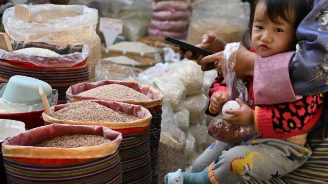 AFP__20240112__34EM7P3__v1__MidRes__BhutanEconomy.jpg