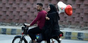 Young Pakistanis turn to dating apps to bypass arranged marriages but cultural impact remains uncertain