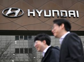 Young workers in South Korean firms keep decreasing: report