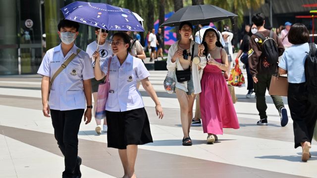 AFP__20240401__34N676Q__v1__MidRes__ThailandWeatherHeat.jpg