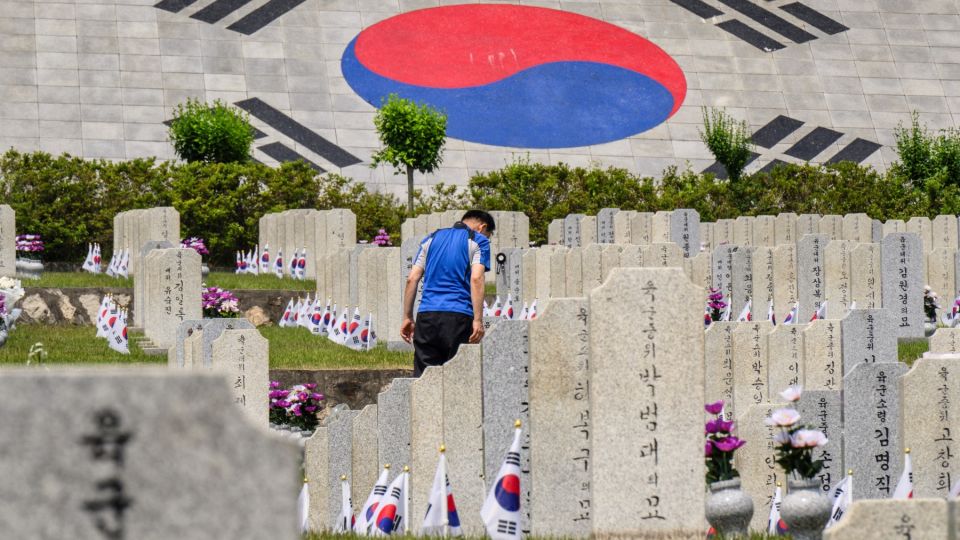 AFP__20240606__34VL7GL__v1__MidRes__SkoreaNkoreaPolitics.jpg