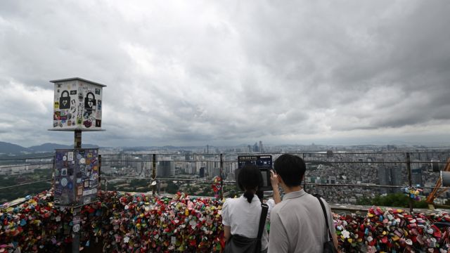 AFP__20240717__364C7EW__v1__MidRes__SkoreaWeather.jpg