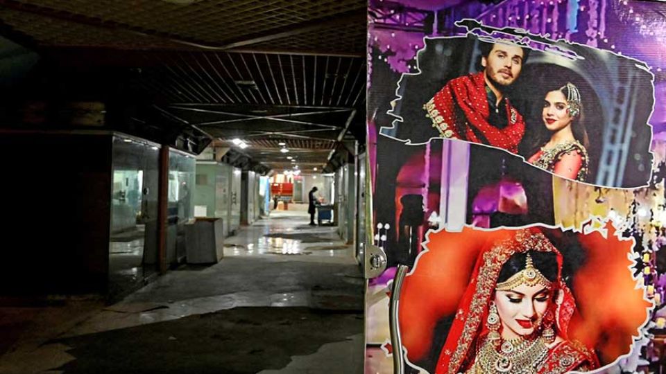 AFP__20241017__36GV8RE__v1__MidRes__PakistanMarriageMatchmaking.jpg