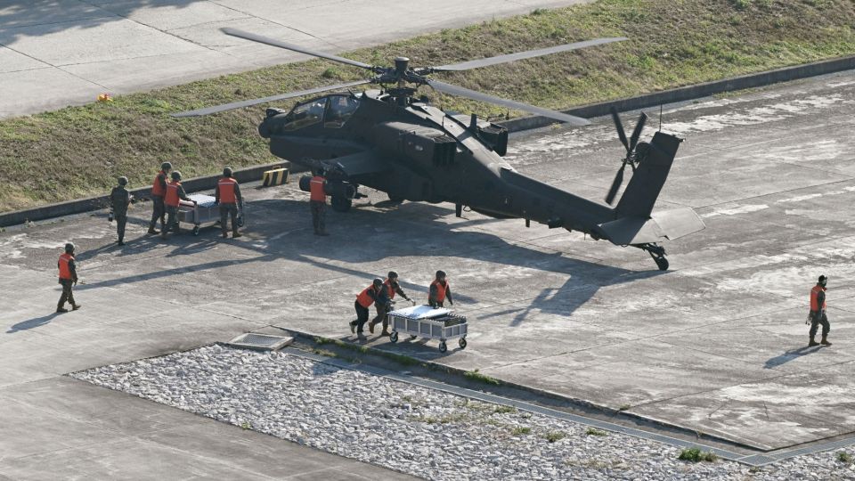AFP__20241030__36L46KF__v1__MidRes__SkoreaUsMilitaryDrill.jpg
