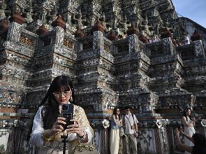 Thailand’s tourism struggles as Chinese visitors decline, experts urge focus on new opportunities