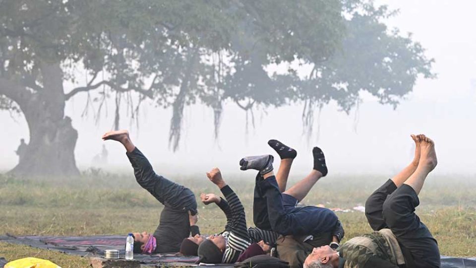 AFP__20241205__36PJ2T6__v1__MidRes__IndiaWeatherFog.jpg