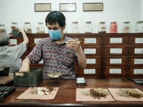 Indonesian rupiah slide drives up drug costs, burdening chronically ill patients