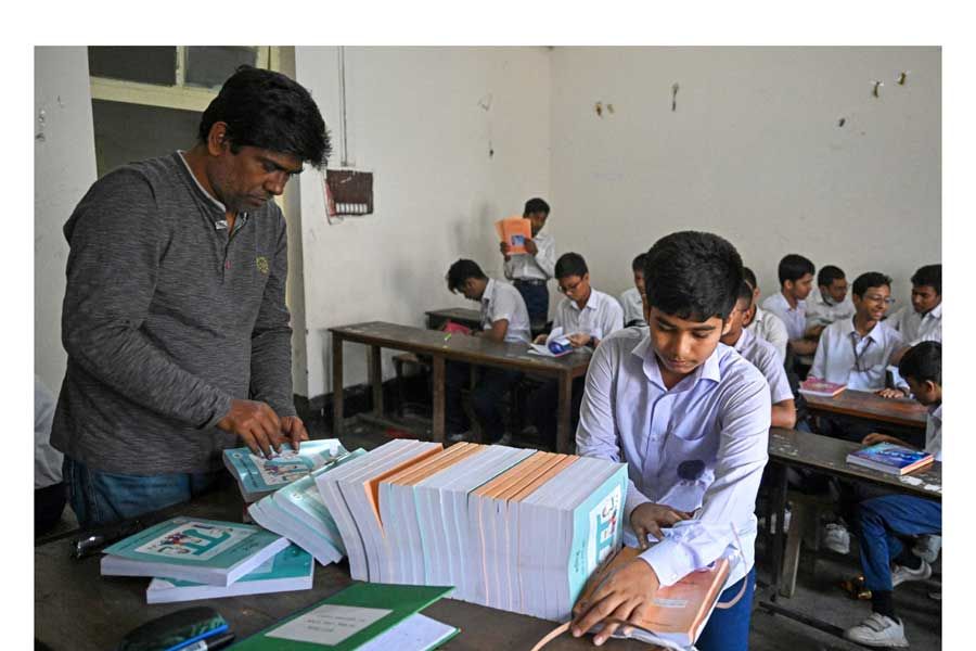 AFP__20250214__36X33B8__v1__MidRes__BangladeshPoliticsEducationHistory.jpg
