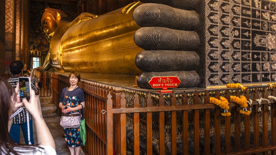 AFP__20250320__379Q86T__v1__MidRes__ThailandReligionTourism.jpg