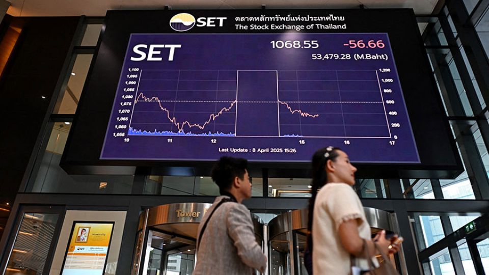 AFP__20250408__39HA6M4__v1__MidRes__ThailandUsEconomyStocksTariffs.jpg