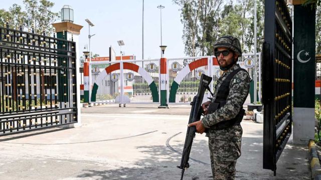 AFP__20250522__47QK4T2__v1__MidRes__PakistanIndiaKashmirUnrestKartarpur.jpg
