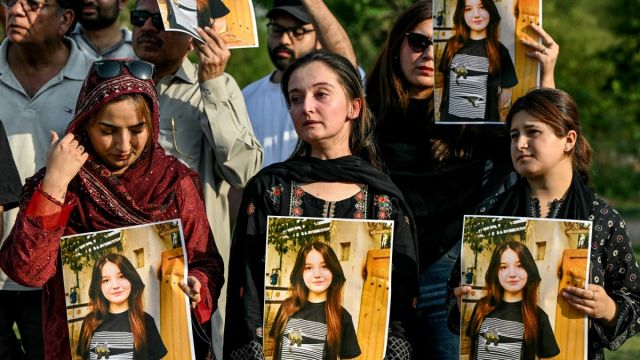 AFP__20250605__49CD8PE__v1__Preview__PakistanCrimeWomenSocialMedia.jpg