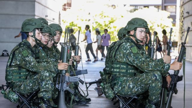 AFP__20250611__49VL9GM__v1__MidRes__TaiwanDefenceMilitaryTraining.jpg
