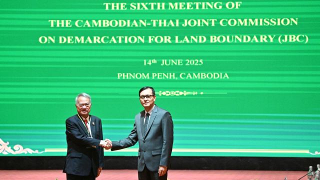 AFP__20250614__62CE7CU__v2__Preview__CambodiaThailandDiplomacyBorder.jpg