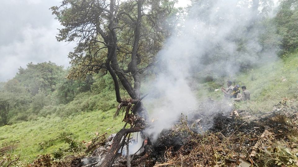 AFP__20250615__62EU7T2__v1__Preview__IndiaAviationCrashHelicopter.jpg