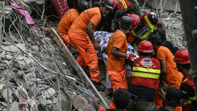 AFP__20250705__64UV7NQ__v1__MidRes__PakistanAccidentBuilding.jpg