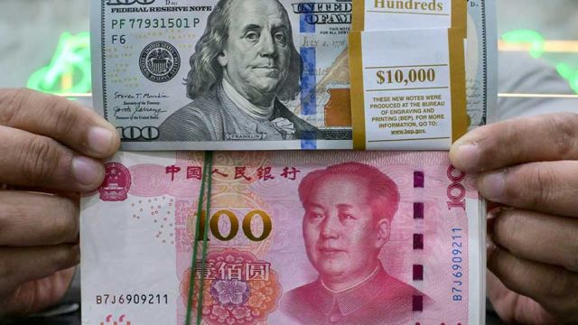 AFP__20250714__66NT9AK__v1__MidRes__IndonesiaEconomyForex.jpg