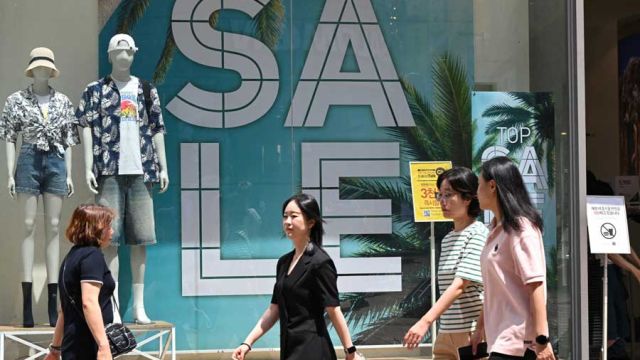 AFP__20250724__67NC29F__v1__MidRes__SkoreaEconomyGrowth.jpg