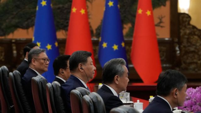 AFP__20250724__67NF69E__v1__MidRes__ChinaEuDiplomacy.jpg