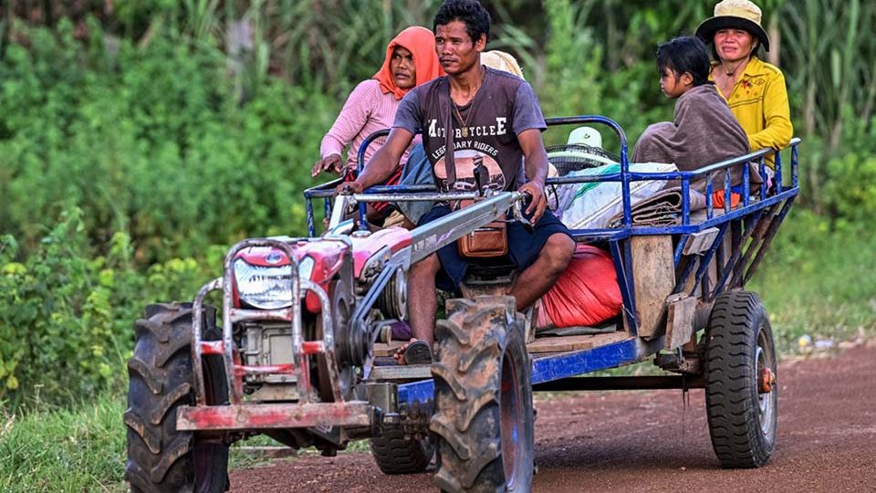 AFP__20250729__68846B6__v1__MidRes__CambodiaThailandEvacuationConflict.jpg