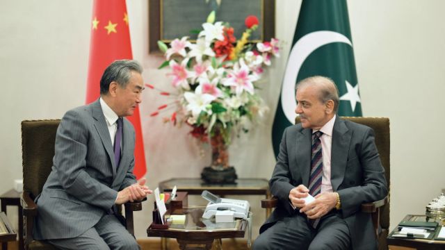 AFP__20250821__726F7CQ__v1__MidRes__PakistanChinaDiplomacy.jpg