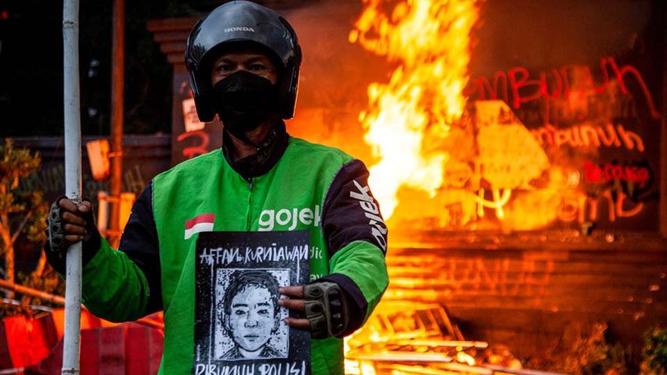 AFP__20250829__72UE22C__v2__MidRes__IndonesiaPoliticsProtest-1.jpg