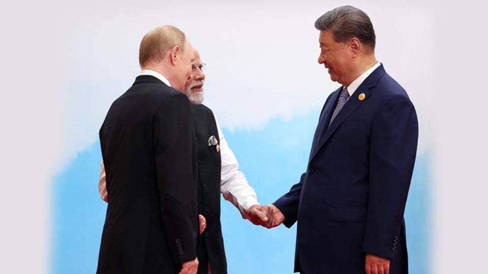 AFP__20250901__72ZG3T3__v1__MidRes__ChinaPoliticsDiplomacySco-4.jpg
