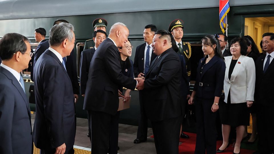 AFP__20250903__737R263__v1__MidRes__ChinaNkoreaDefenceAnniversaryWwiiParade.jpg
