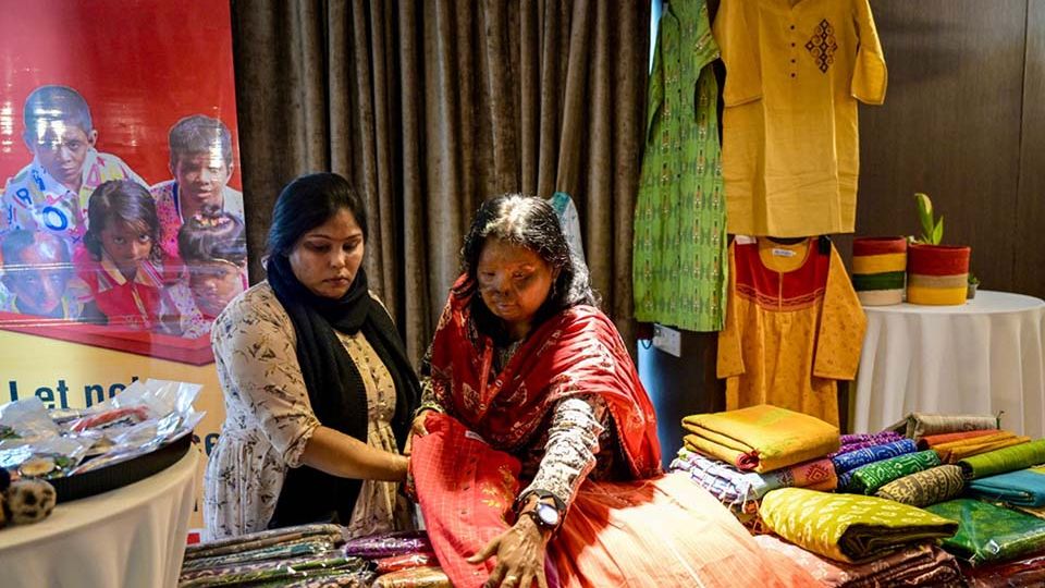 AFP__20250920__76827P8__v1__MidRes__BangladeshEconomyWomen.jpg