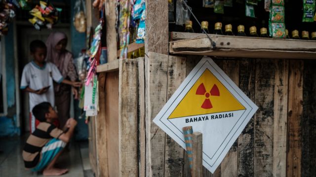 AFP__20251013__78KX7YW__v1__MidRes__IndonesiaEnvironmentRadioactivity.jpg