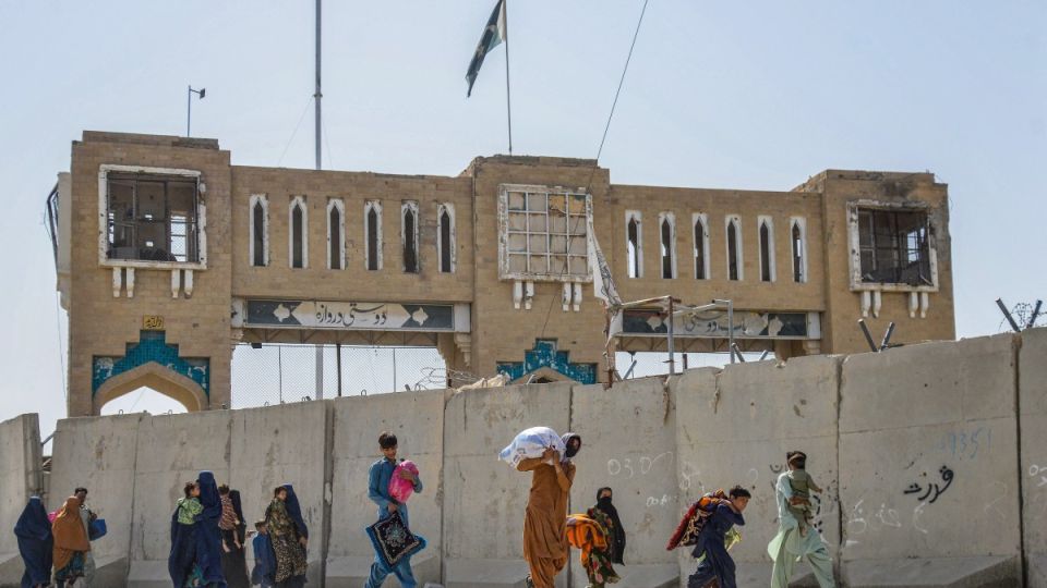 AFP__20251019__79AU2CR__v2__MidRes__AfghanistanPakistanMigration.jpg