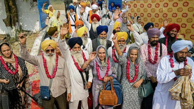 AFP__20251104__82X934B__v1__MidRes__PakistanIndiaDiplomacyReligion.jpg