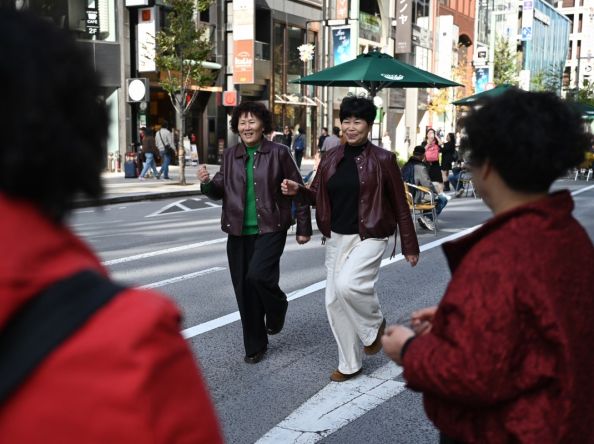 Chinese tourists in wait-and-see mode about Japan tours amid spat