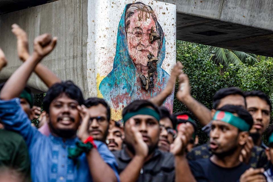 AFP__20251117__847H6G3__v1__MidRes__FilesBangladeshPoliticsTrial.jpg