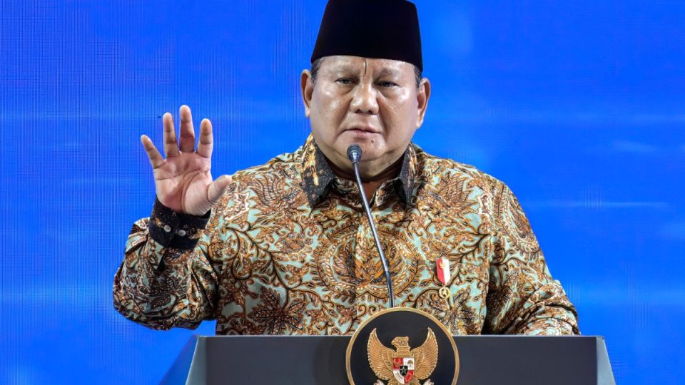AFP__20251128__86H784N__v1__MidRes__IndonesiaEconomyCentralBankRate.jpg