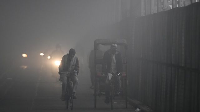 AFP__20251220__88PW76H__v1__MidRes__IndiaEnvironmentPollution.jpg