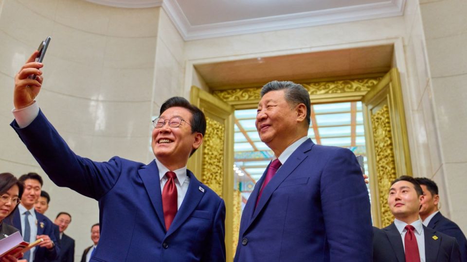 AFP__20260106__89Q7263__v2__MidRes__TopshotChinaSkoreaDiplomacy.jpg