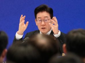 South Korea President Lee pressures conglomerate leaders on regional investment, youth jobs