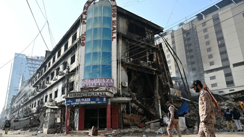 AFP__20260122__93L67RW__v4__MidRes__TopshotPakistanAccidentFire.jpg