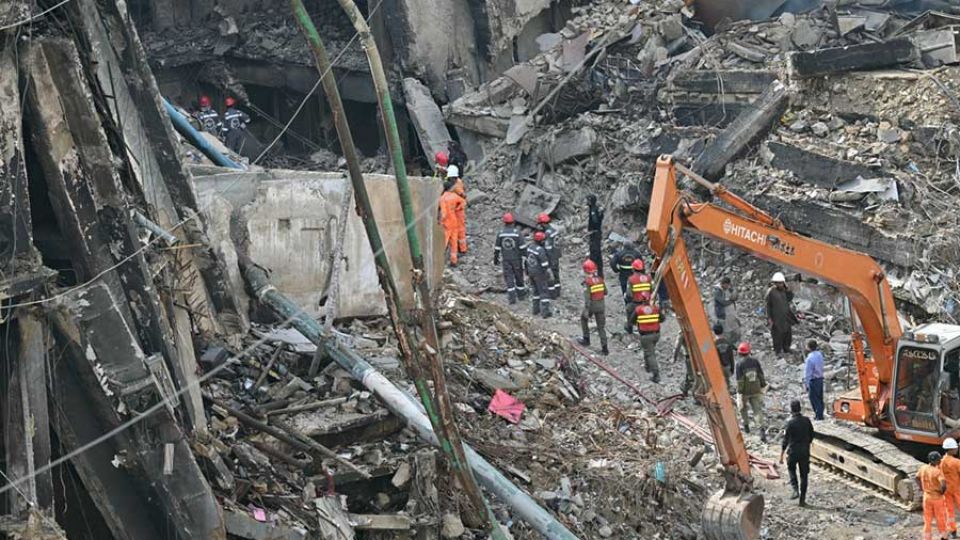 AFP__20260122__93L92VB__v1__MidRes__PakistanAccidentFire.jpg