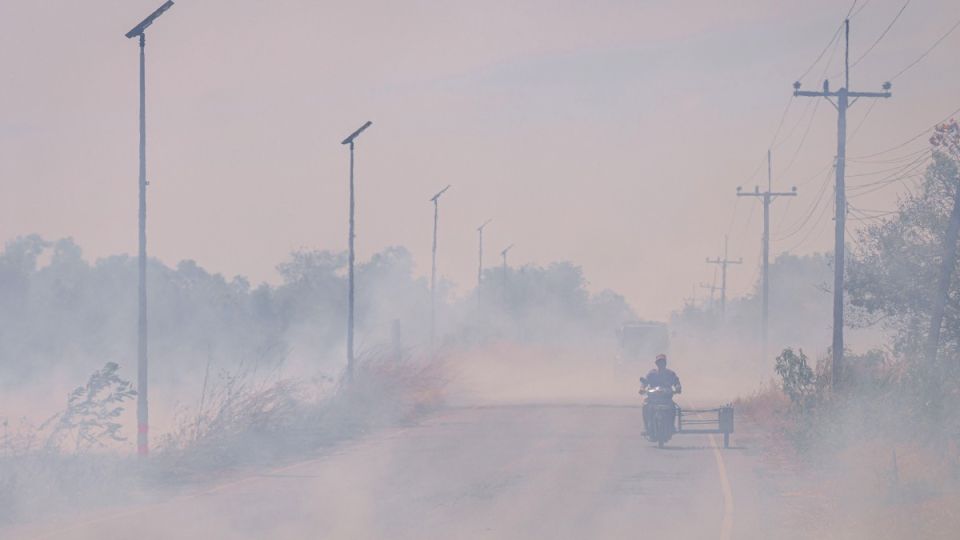 AFP__20260128__94AA2NQ__v2__MidRes__TopshotThailandEnvironmentPollutionFire.jpg
