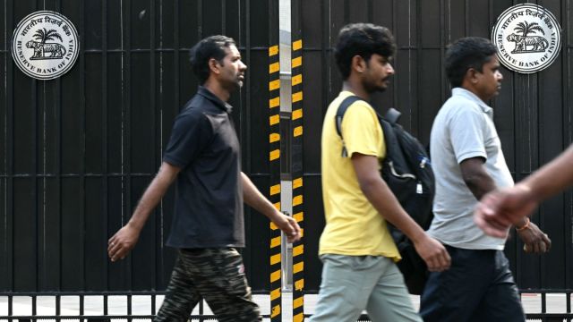 AFP__20260206__96CW3B6__v1__MidRes__IndiaEconomy.jpg
