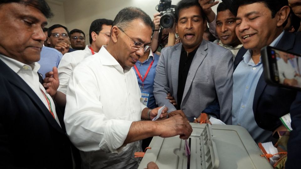 AFP__20260212__976N6KE__v4__MidRes__TopshotBangladeshPoliticsVote.jpg