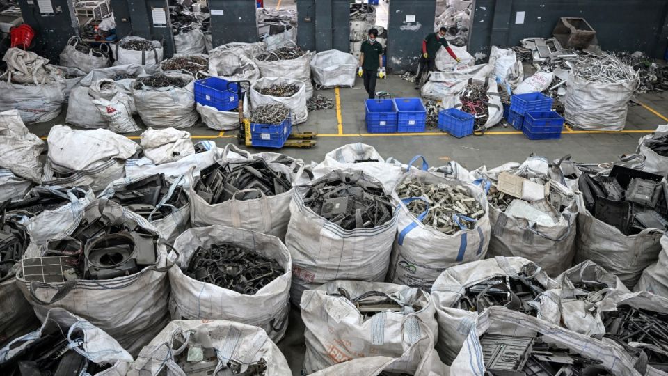 AFP__20260218__97M37K7__v1__MidRes__IndiaEconomyTechnologyEnvironmentMinerals.jpg
